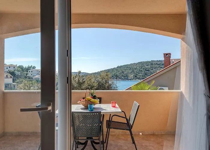 Mirna Vala Casa vacanze *