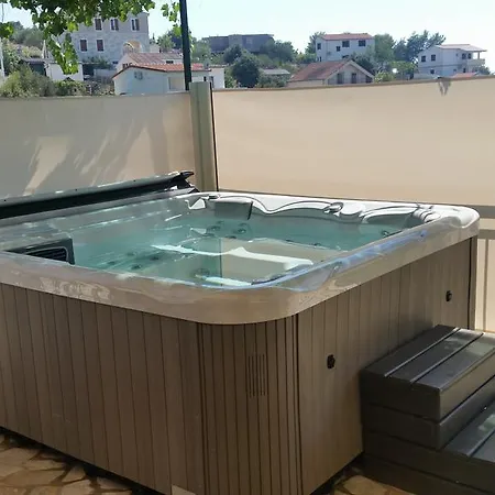 Holiday home Mirna Vala Sevid